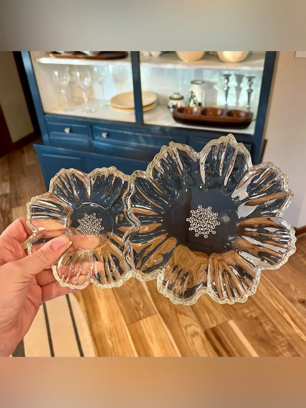 Vintage MCM Hazy-Atlas Double Daisy Pressed Glass Snack Plates - set of 5